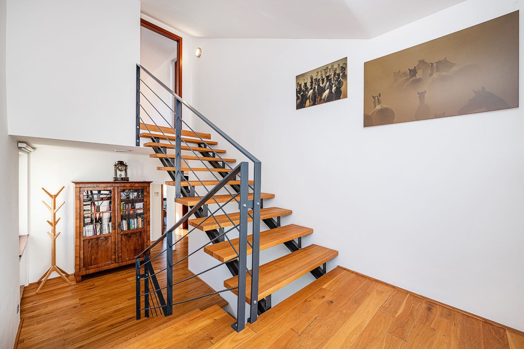 Predaj domu 306 m², pozemek 323 m², U Páté baterie, Praha, Praha Predaj domu 306 m², pozemek 323 m², U Páté baterie, Praha, Praha