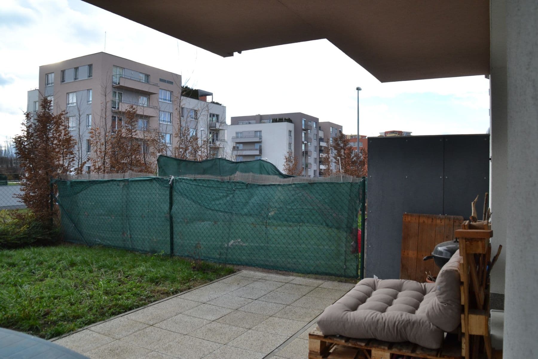 Prenájom bytu 2-izbový 50 m², Hlučkova, Praha, Praha Prenájom bytu 2-izbový 50 m², Hlučkova, Praha, Praha