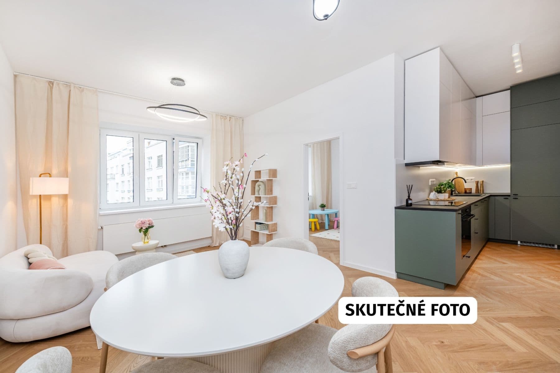 Predaj bytu 3-izbový 81 m², Ukrajinská, Praha, Praha Predaj bytu 3-izbový 81 m², Ukrajinská, Praha, Praha