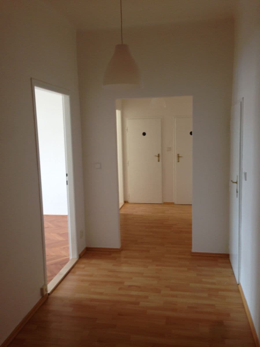 Prenájom bytu 2-izbový 57 m², Milady Horákové, Praha, Praha Prenájom bytu 2-izbový 57 m², Milady Horákové, Praha, Praha