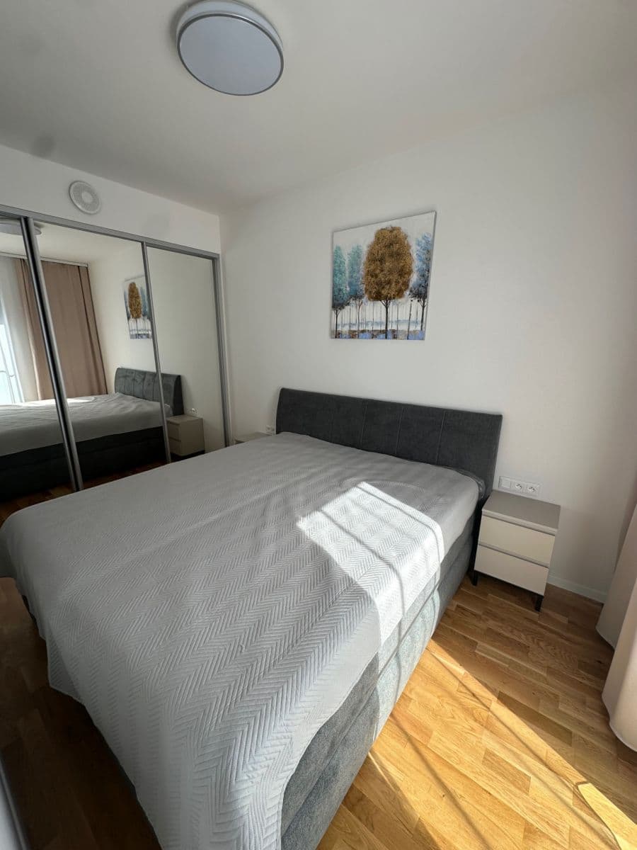 Prenájom bytu 2-izbový 44 m², Bratislava - mestská časť Staré Mesto, Bratislavský kraj Prenájom bytu 2-izbový 44 m², Bratislava - mestská časť Staré Mesto, Bratislavský kraj