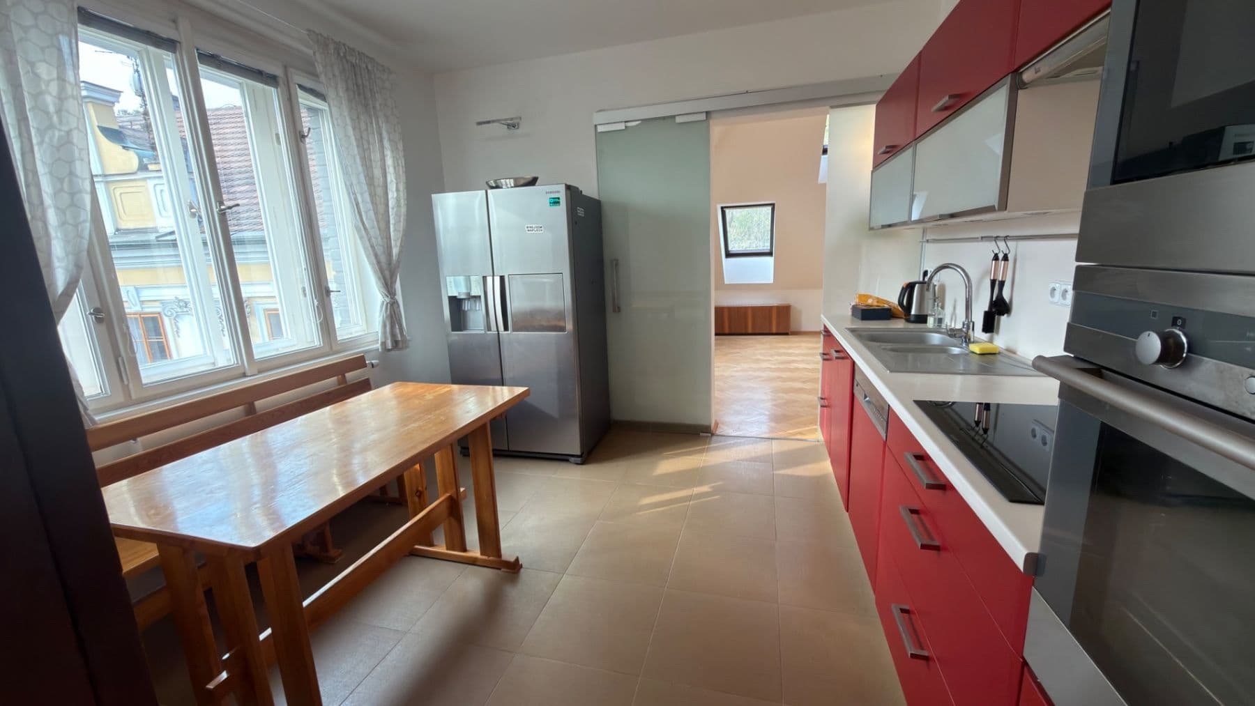 Prenájom bytu 2-izbový 60 m², Jeremenkova, Praha, Praha Prenájom bytu 2-izbový 60 m², Jeremenkova, Praha, Praha