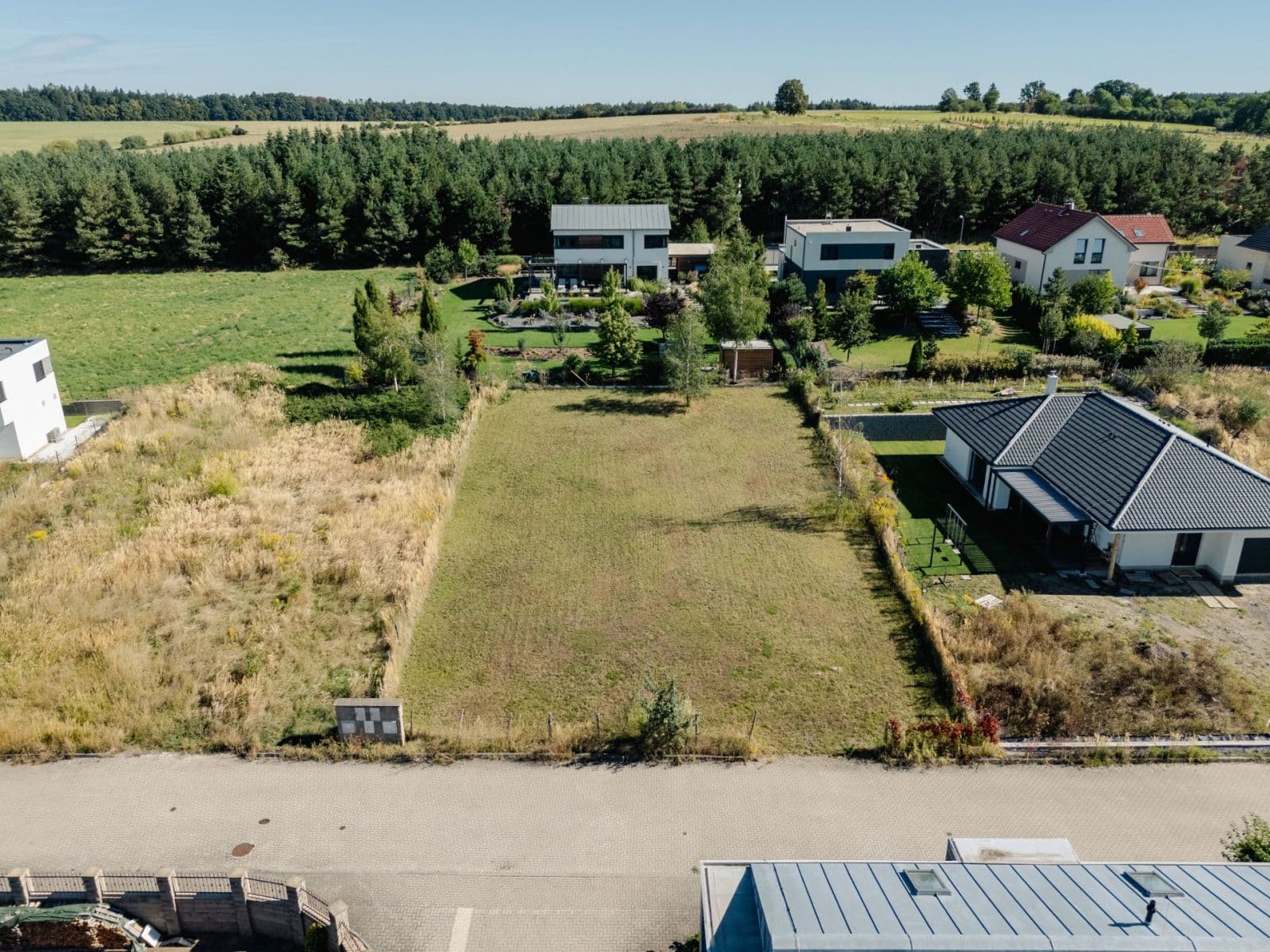 Predaj pozemku 1.044 m², Císařova, Tehov, Středočeský kraj Predaj pozemku 1.044 m², Císařova, Tehov, Středočeský kraj