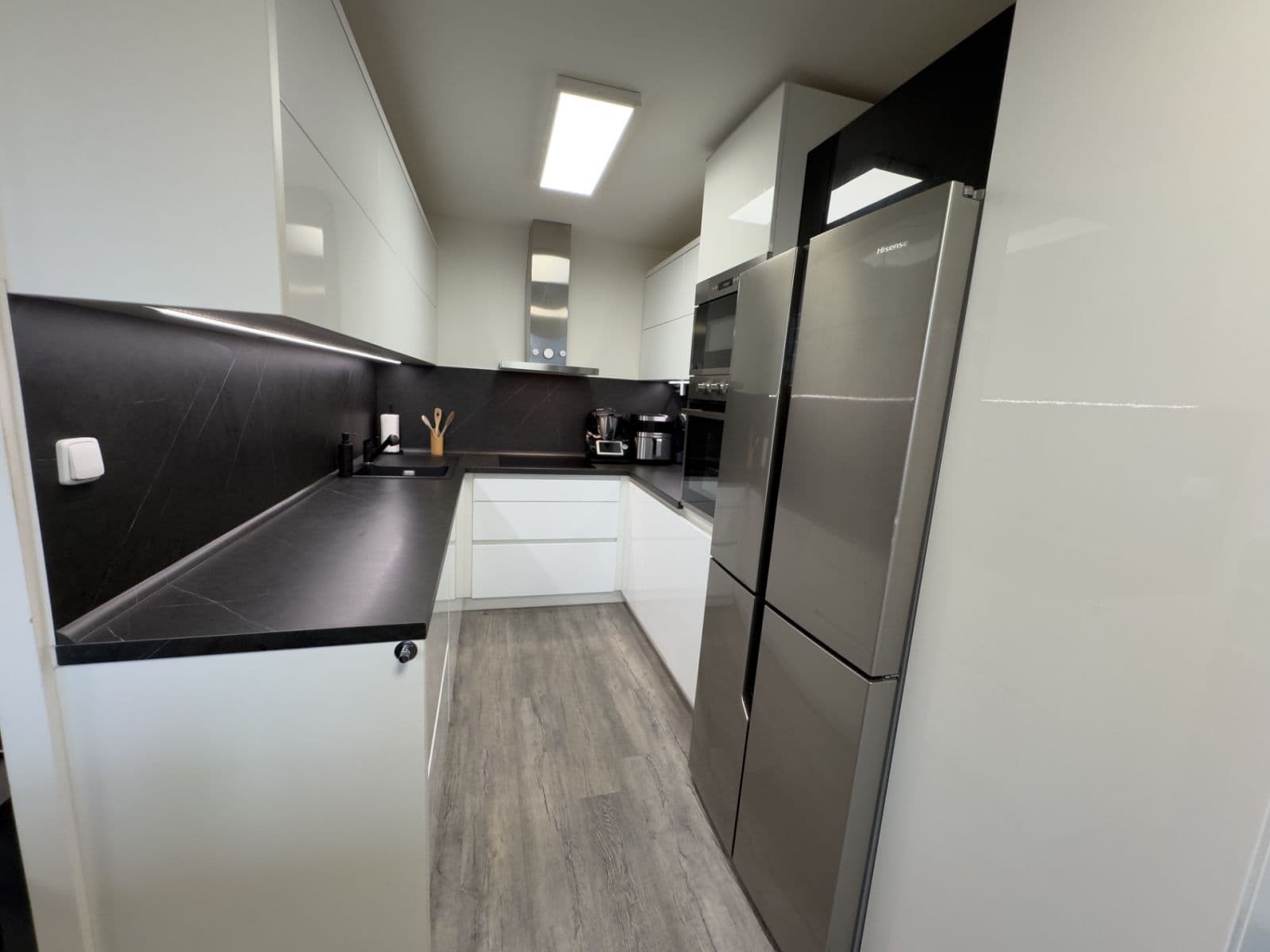 Predaj bytu 3-izbový 75 m², Janského, Praha, Praha Predaj bytu 3-izbový 75 m², Janského, Praha, Praha