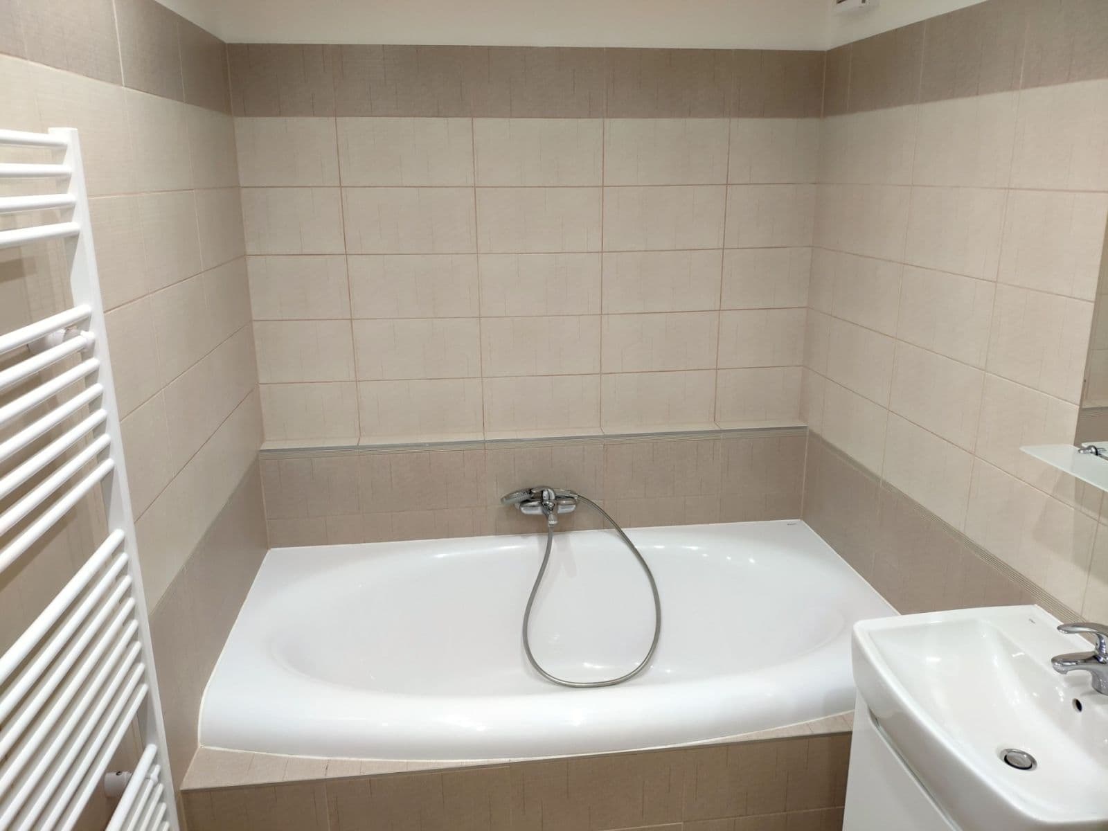 Predaj bytu 2-izbový 66 m², Uzbecká, Praha, Praha Predaj bytu 2-izbový 66 m², Uzbecká, Praha, Praha