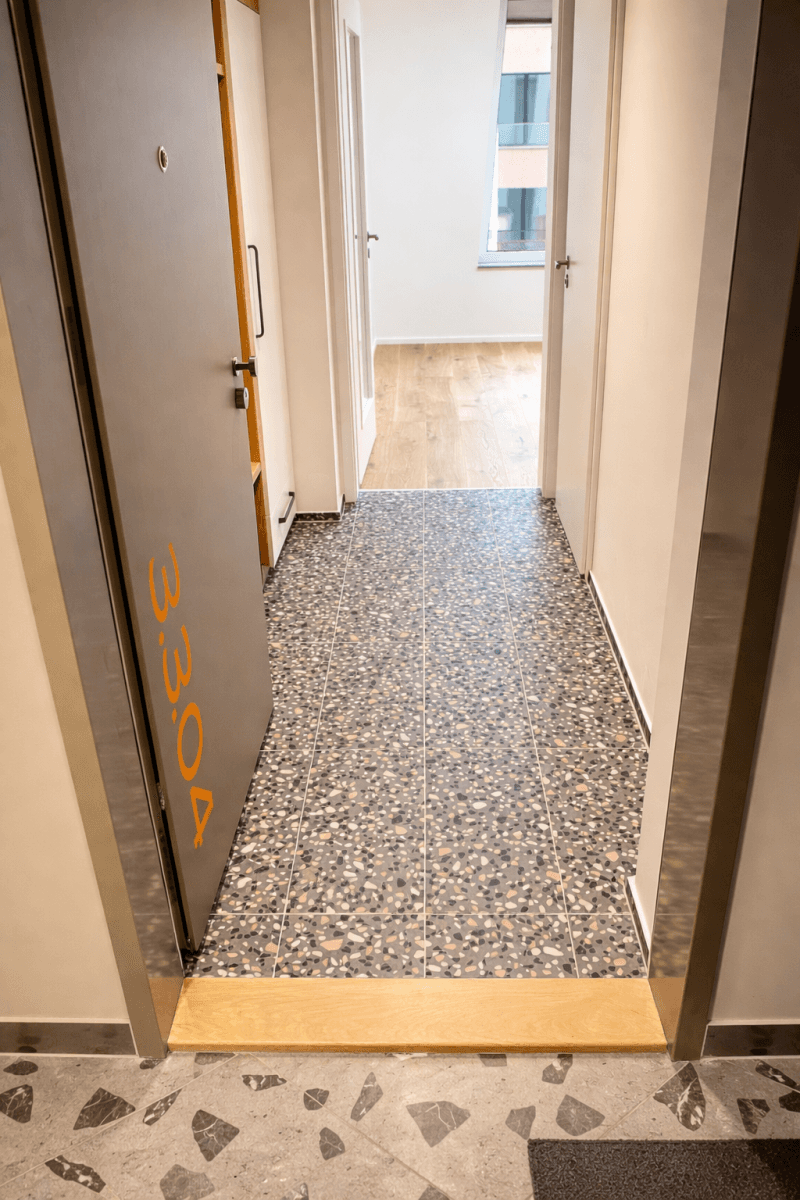 Prenájom bytu 1-izbový 31 m², U Komína, Praha, Praha Prenájom bytu 1-izbový 31 m², U Komína, Praha, Praha