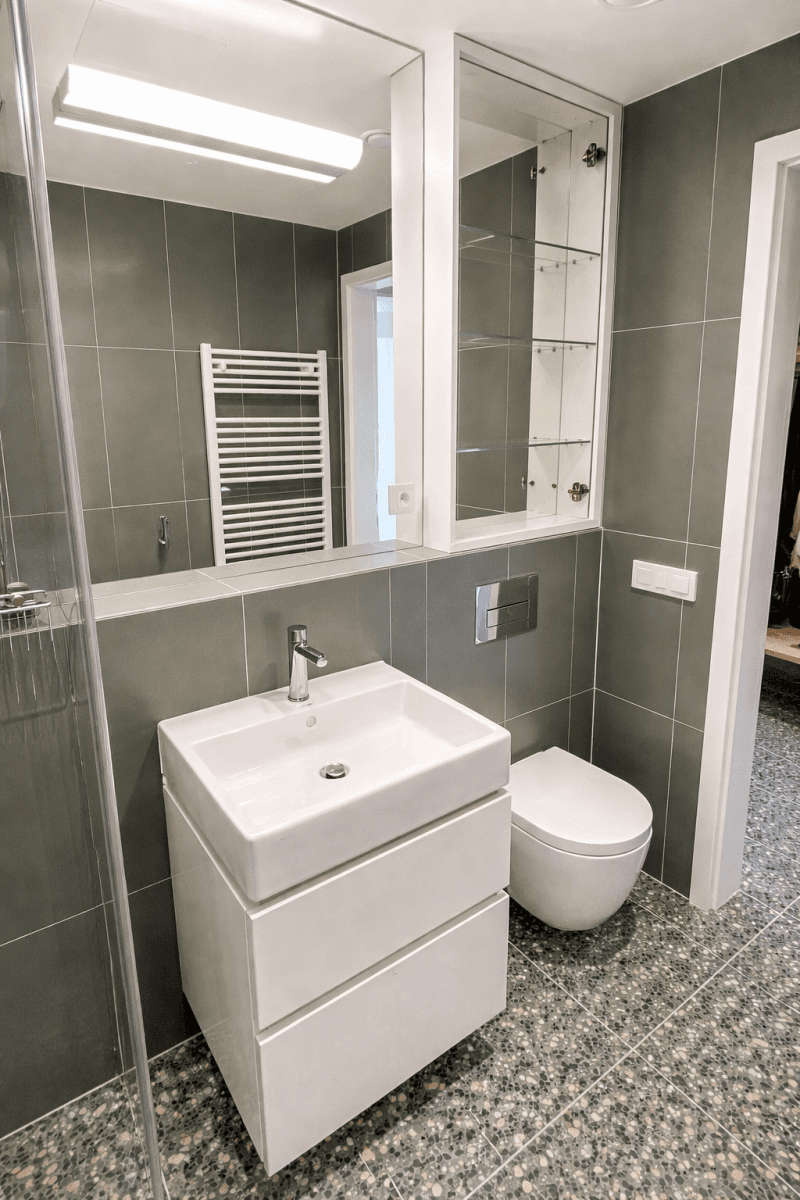 Prenájom bytu 1-izbový 31 m², U Komína, Praha, Praha Prenájom bytu 1-izbový 31 m², U Komína, Praha, Praha