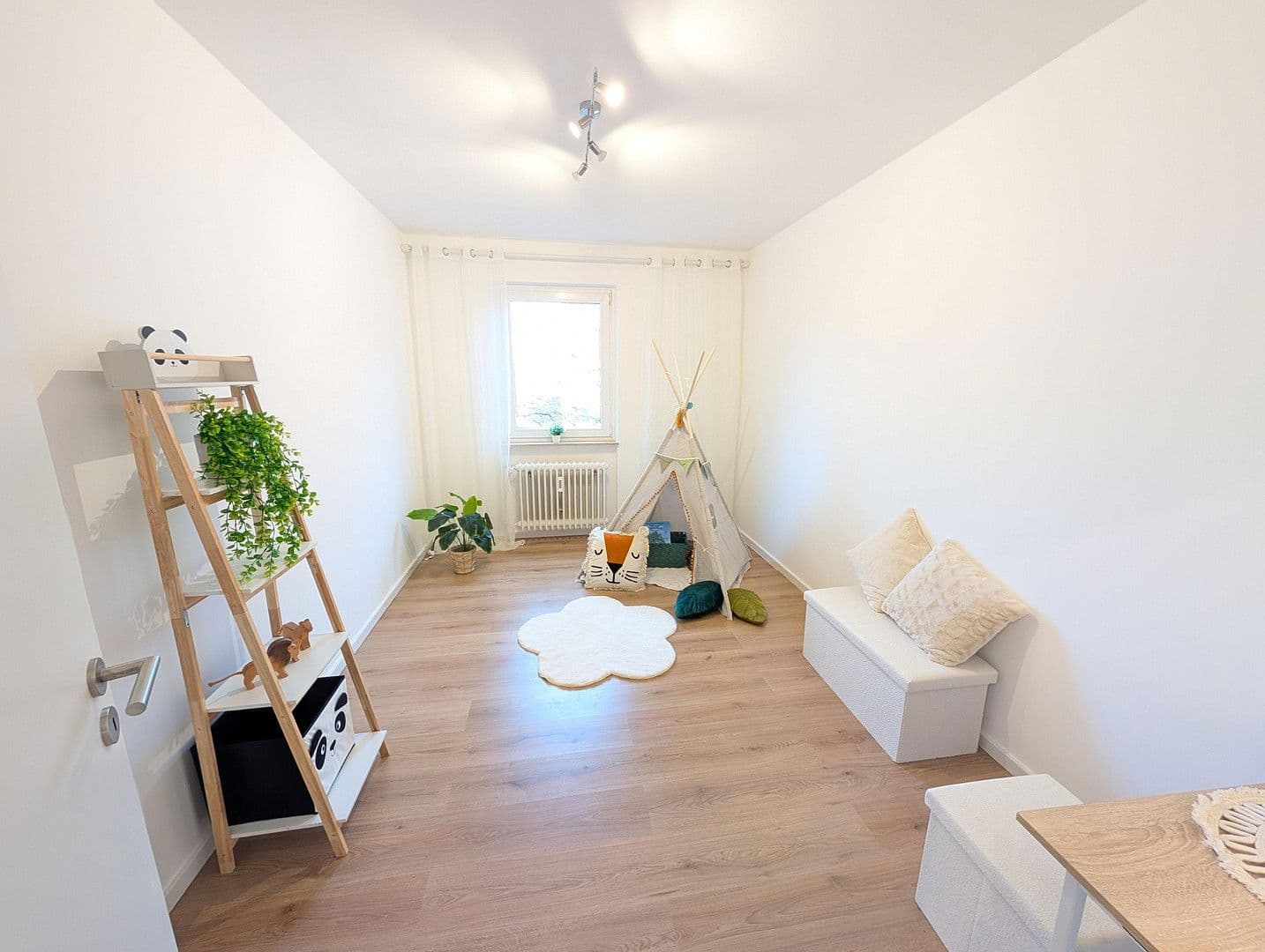 Predaj bytu 3-izbový 73 m², Mutterstadt, Porýnie-Falcko Predaj bytu 3-izbový 73 m², Mutterstadt, Porýnie-Falcko