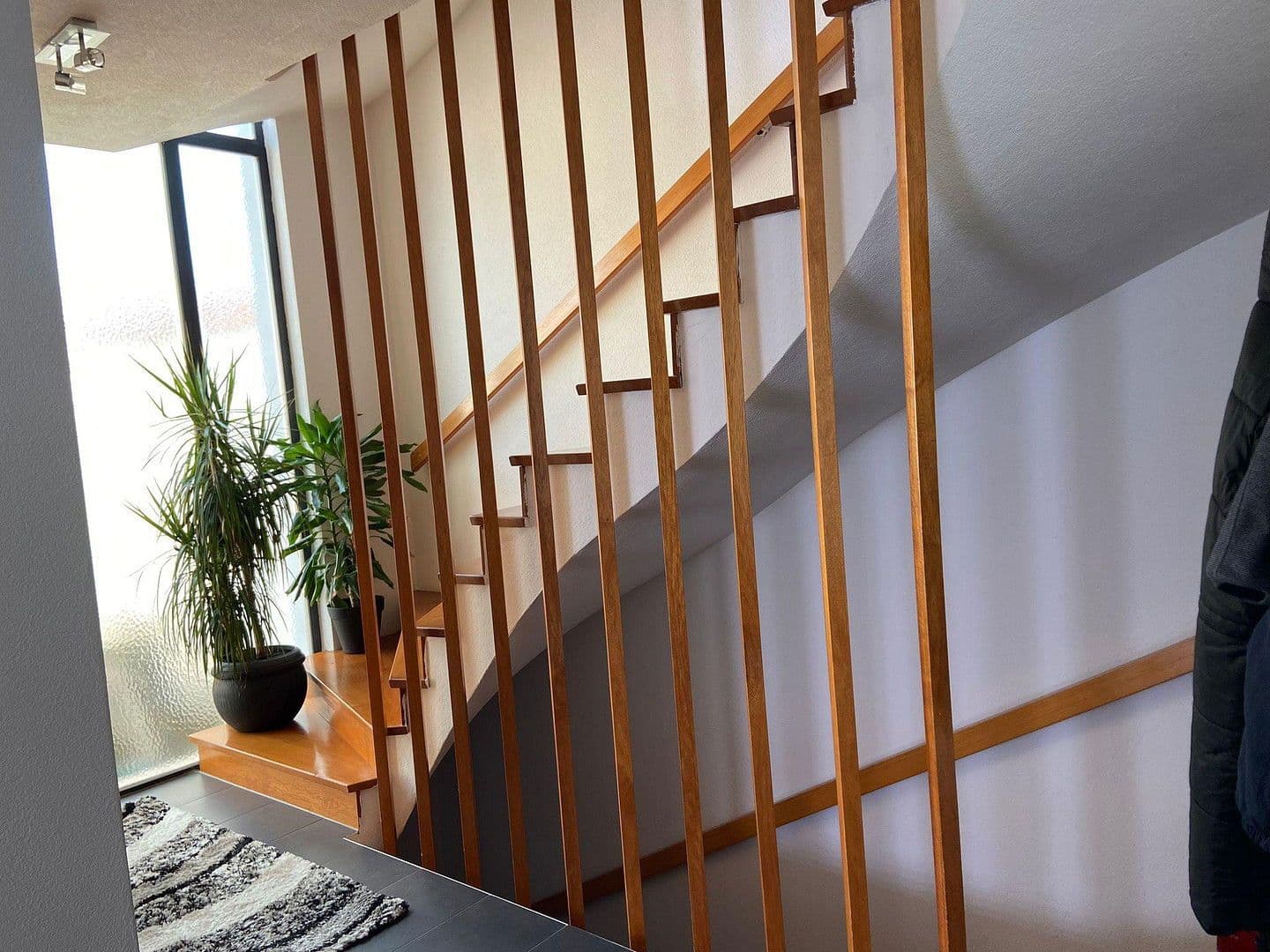 Predaj domu 133 m², pozemek 486 m², Ichenhausen, Bavorsko Predaj domu 133 m², pozemek 486 m², Ichenhausen, Bavorsko