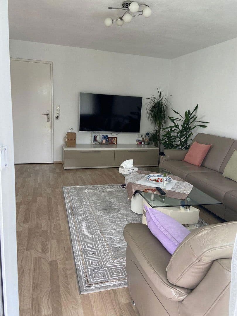 Predaj domu 133 m², pozemek 486 m², Ichenhausen, Bavorsko Predaj domu 133 m², pozemek 486 m², Ichenhausen, Bavorsko