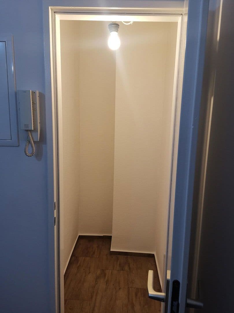 Predaj bytu 3-izbový 76 m², Herriedener Straße 84, Nürnberg, Bavorsko Predaj bytu 3-izbový 76 m², Herriedener Straße 84, Nürnberg, Bavorsko