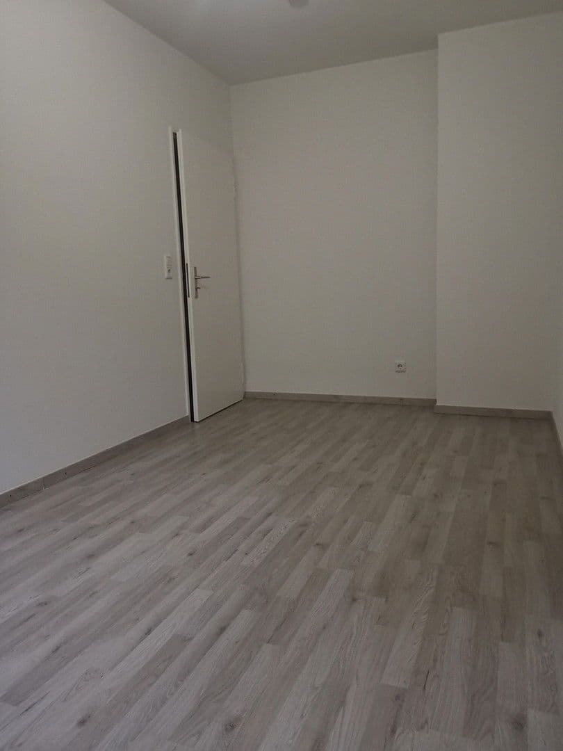Predaj bytu 3-izbový 76 m², Herriedener Straße 84, Nürnberg, Bavorsko Predaj bytu 3-izbový 76 m², Herriedener Straße 84, Nürnberg, Bavorsko