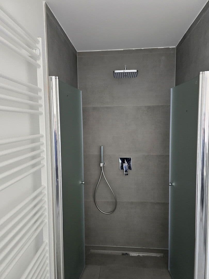 Prenájom bytu 3-izbový 72 m², Garbsen, Dolné Sasko Prenájom bytu 3-izbový 72 m², Garbsen, Dolné Sasko