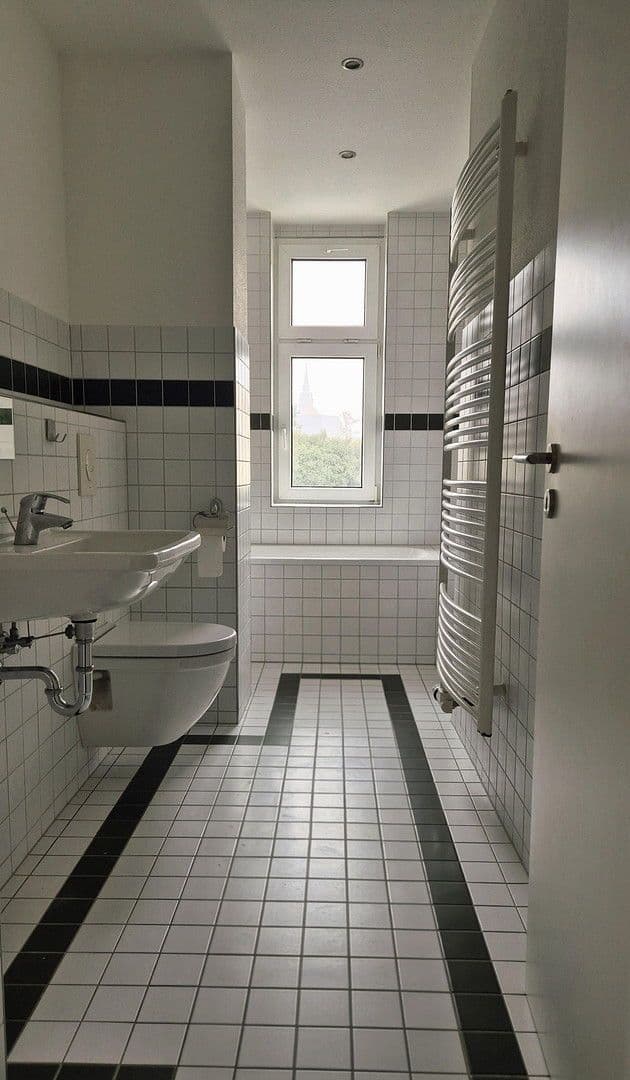 Predaj bytu 3-izbový 62 m², Fiedlerstr. 10, Budyšín, Sasko Predaj bytu 3-izbový 62 m², Fiedlerstr. 10, Budyšín, Sasko