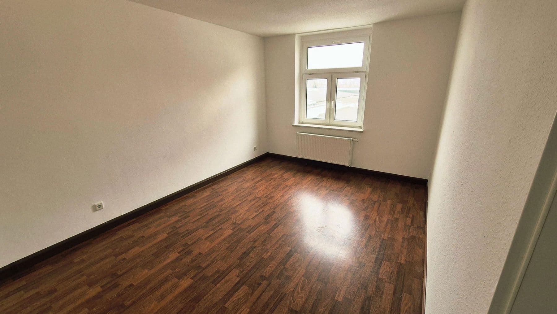 Predaj bytu 3-izbový 62 m², Fiedlerstr. 10, Budyšín, Sasko Predaj bytu 3-izbový 62 m², Fiedlerstr. 10, Budyšín, Sasko