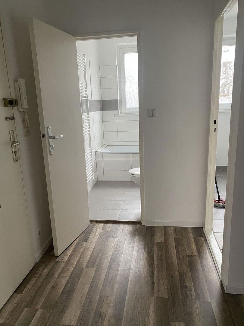 Predaj bytu 1-izbový 41 m², Toeplerstr. 11, Berlin, Berlín Predaj bytu 1-izbový 41 m², Toeplerstr. 11, Berlin, Berlín