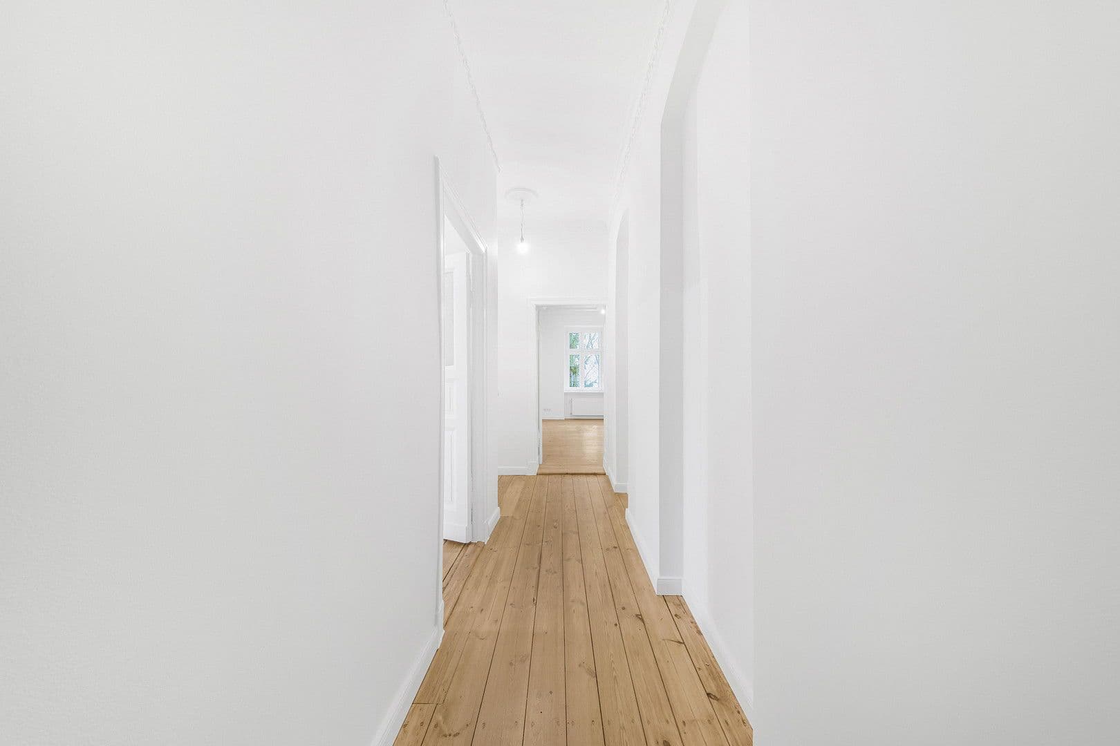 Predaj bytu 2-izbový 66 m², Unter den Eichen 54, Berlin, Berlín Predaj bytu 2-izbový 66 m², Unter den Eichen 54, Berlin, Berlín