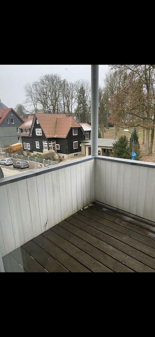 Prenájom bytu 4-izbový 120 m², Erzstrasse 3, Clausthal-Zellerfeld, Dolné Sasko Prenájom bytu 4-izbový 120 m², Erzstrasse 3, Clausthal-Zellerfeld, Dolné Sasko