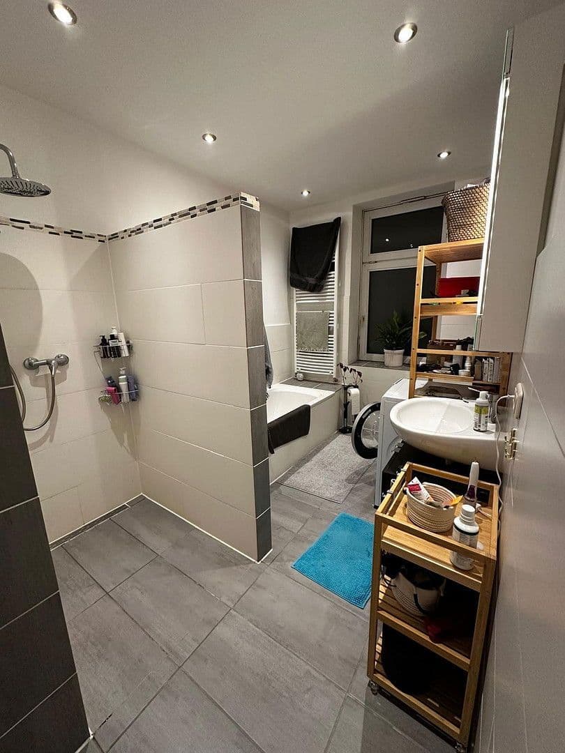 Prenájom bytu 4-izbový 120 m², Erzstrasse 3, Clausthal-Zellerfeld, Dolné Sasko Prenájom bytu 4-izbový 120 m², Erzstrasse 3, Clausthal-Zellerfeld, Dolné Sasko