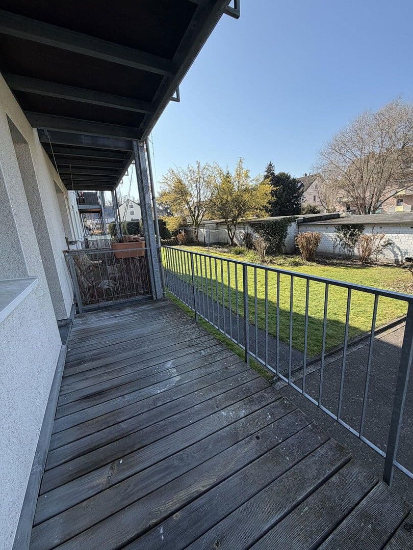 Prenájom bytu 3-izbový 87 m², Enggasse 29, 53127, Severné Porýnie - Westfálsko Prenájom bytu 3-izbový 87 m², Enggasse 29, 53127, Severné Porýnie - Westfálsko