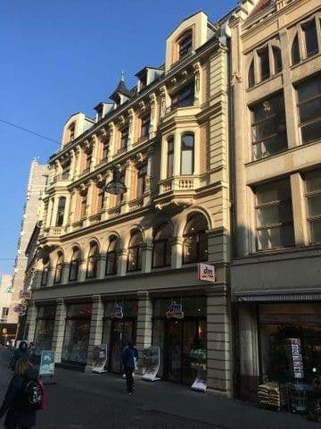 Prenájom bytu 4-izbový 98 m², Halle (Saale), Sasko-Anhaltsko Prenájom bytu 4-izbový 98 m², Halle (Saale), Sasko-Anhaltsko