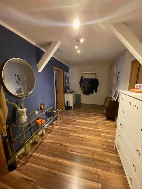 Prenájom bytu 4-izbový 98 m², Halle (Saale), Sasko-Anhaltsko Prenájom bytu 4-izbový 98 m², Halle (Saale), Sasko-Anhaltsko