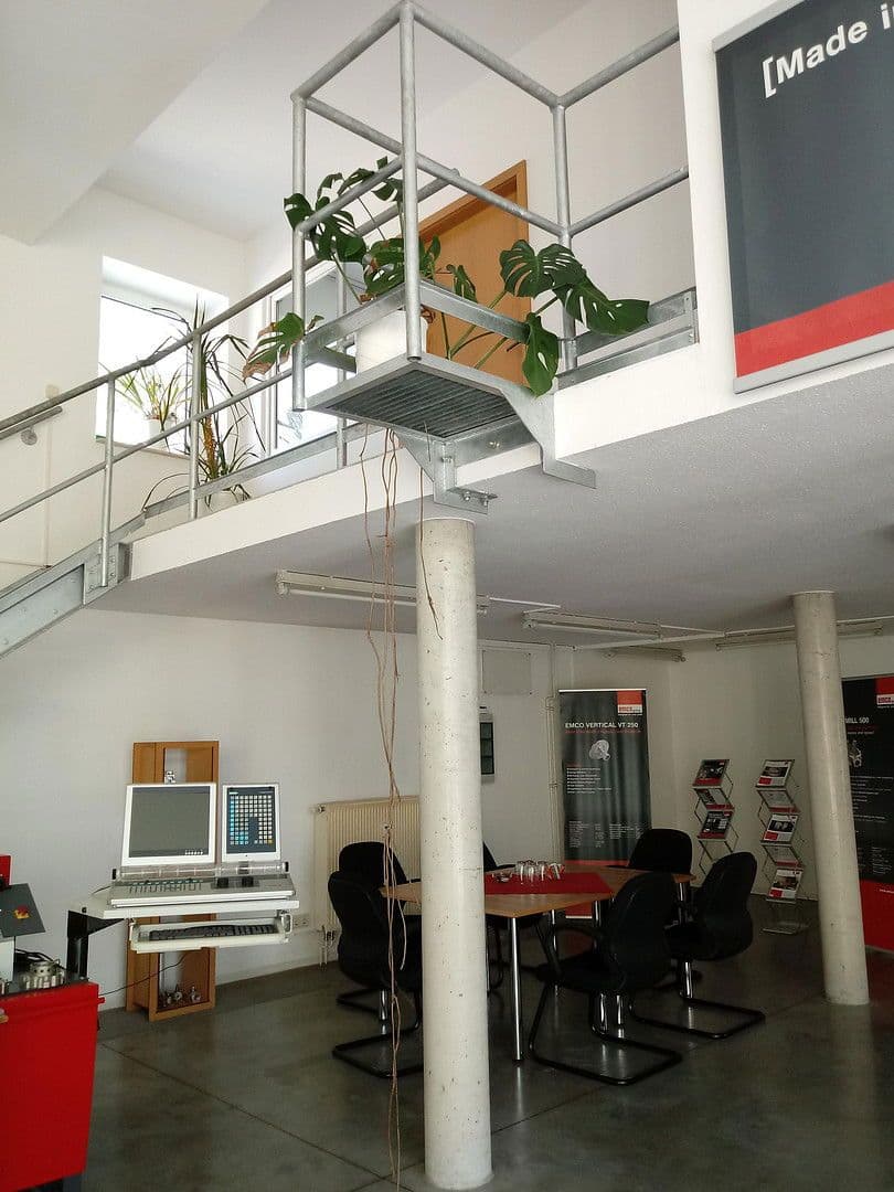 Prenájom nebytového priestoru 1.000 m², Chemnitz, Sasko Prenájom nebytového priestoru 1.000 m², Chemnitz, Sasko