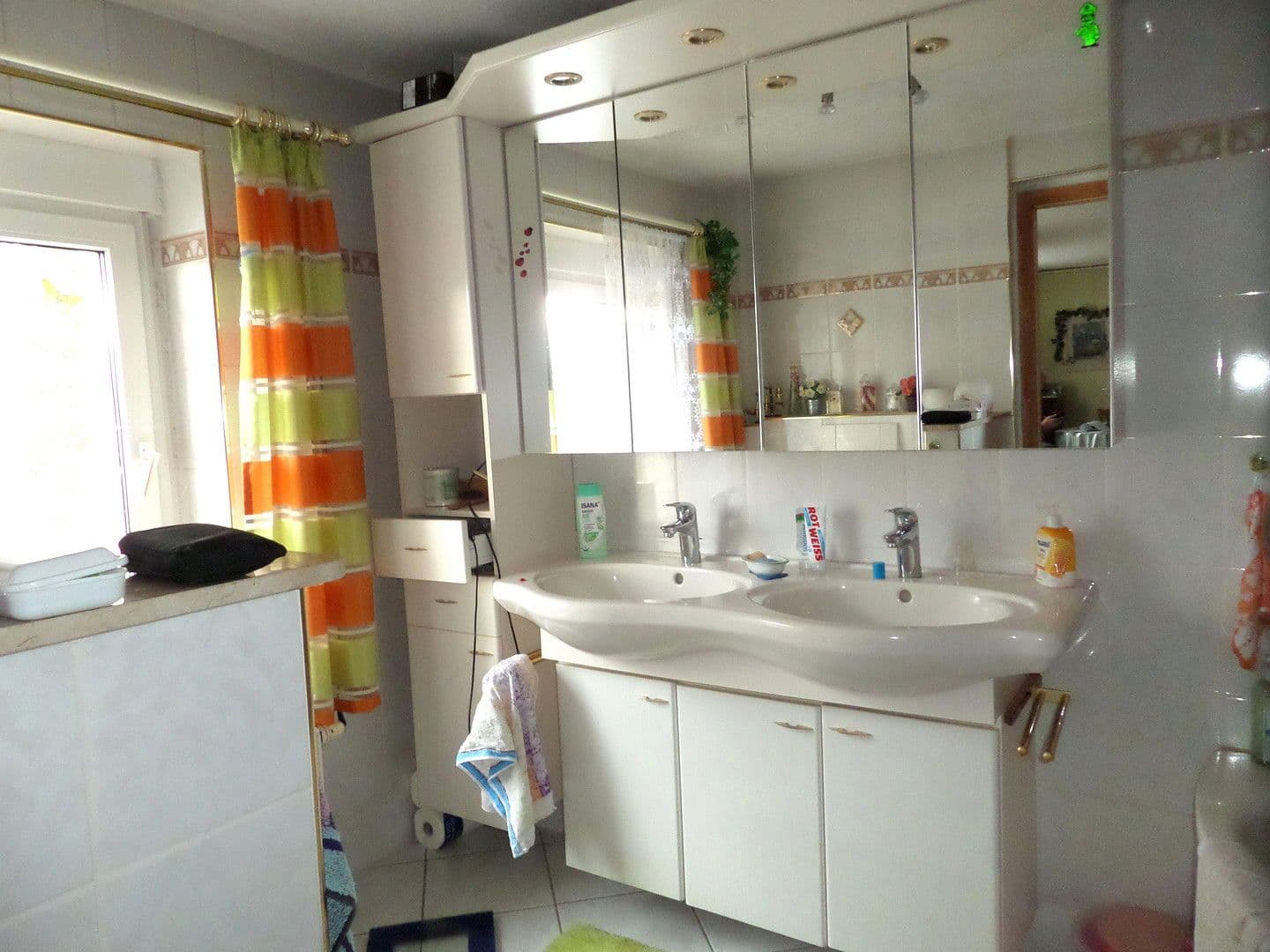 Predaj domu 219 m², pozemek 1.780 m², Bernsdorf, Sasko Predaj domu 219 m², pozemek 1.780 m², Bernsdorf, Sasko