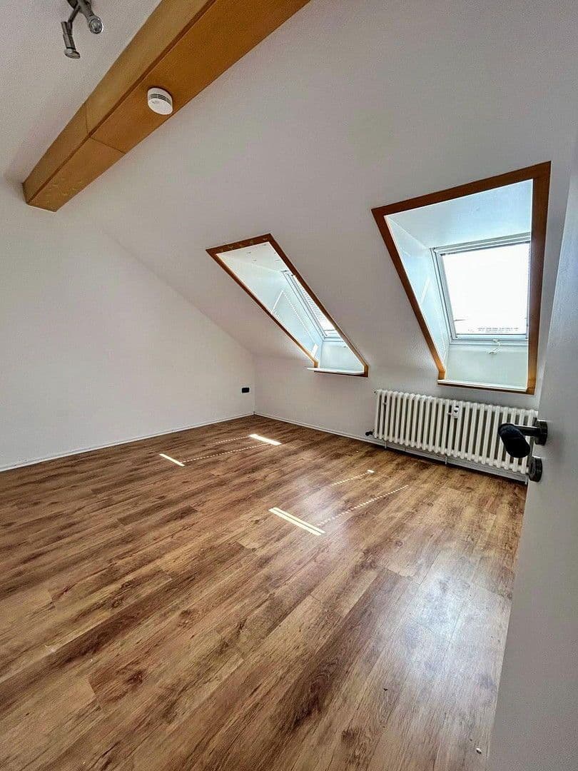 Prenájom bytu 4-izbový 111 m², Fuchsbergstr. 9, Mauth, Bavorsko Prenájom bytu 4-izbový 111 m², Fuchsbergstr. 9, Mauth, Bavorsko