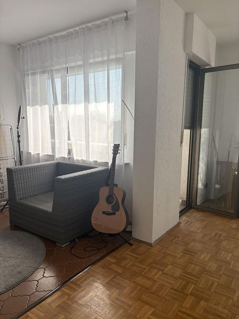 Prenájom bytu 3-izbový 117 m², Hans-Sachs-Straße 1, Wesseling, Severné Porýnie - Westfálsko Prenájom bytu 3-izbový 117 m², Hans-Sachs-Straße 1, Wesseling, Severné Porýnie - Westfálsko