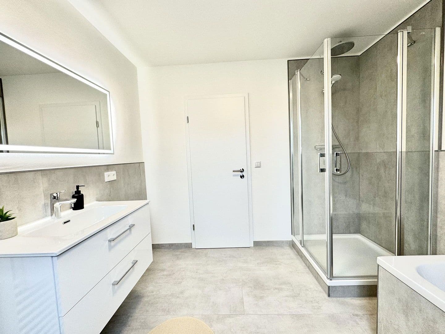 Predaj domu 127 m², pozemek 438 m², Wismar, Meklenbursko-Predpomoransko Predaj domu 127 m², pozemek 438 m², Wismar, Meklenbursko-Predpomoransko