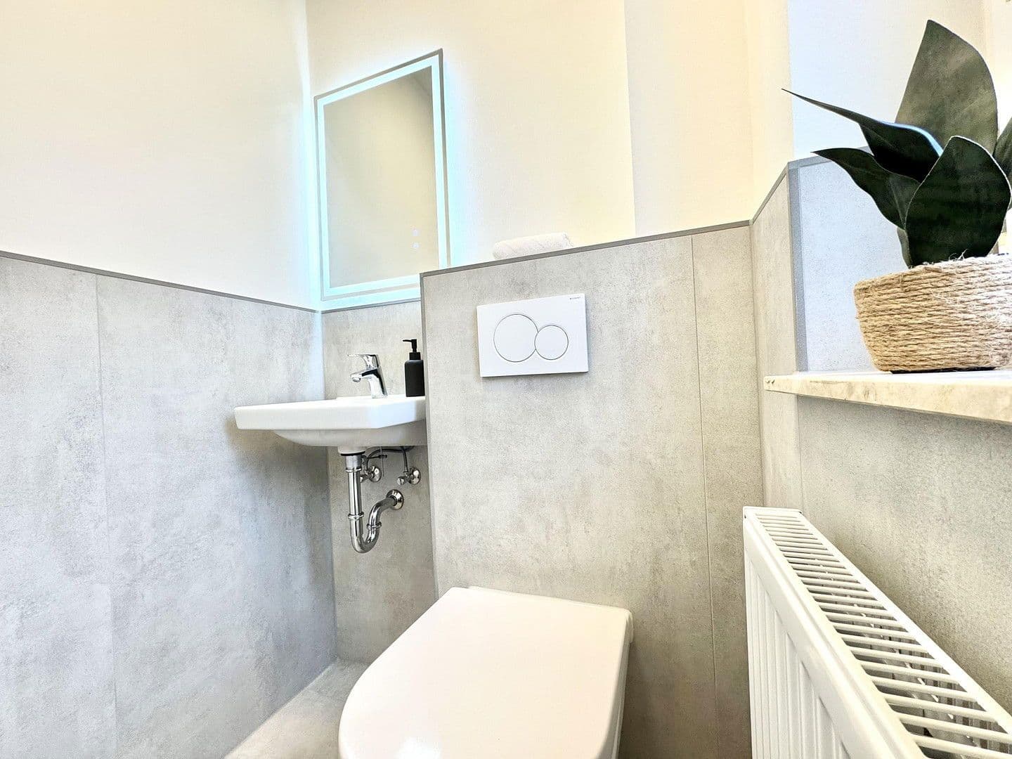 Predaj domu 127 m², pozemek 438 m², Wismar, Meklenbursko-Predpomoransko Predaj domu 127 m², pozemek 438 m², Wismar, Meklenbursko-Predpomoransko