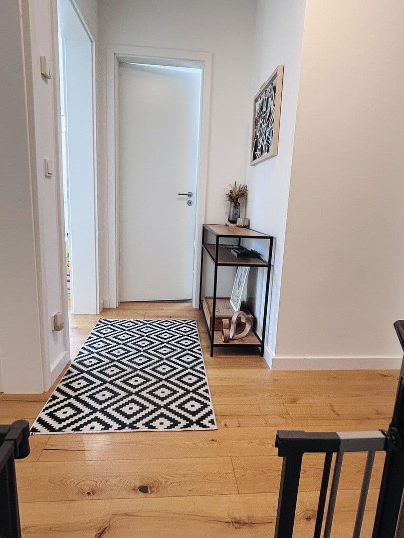 Predaj domu 125 m², pozemek 238 m², Isernhagen, Dolné Sasko Predaj domu 125 m², pozemek 238 m², Isernhagen, Dolné Sasko