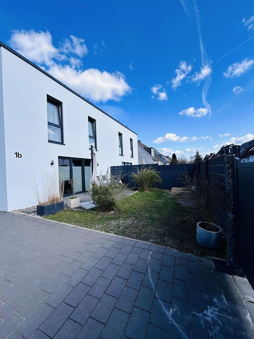 Predaj domu 125 m², pozemek 238 m², Isernhagen, Dolné Sasko Predaj domu 125 m², pozemek 238 m², Isernhagen, Dolné Sasko