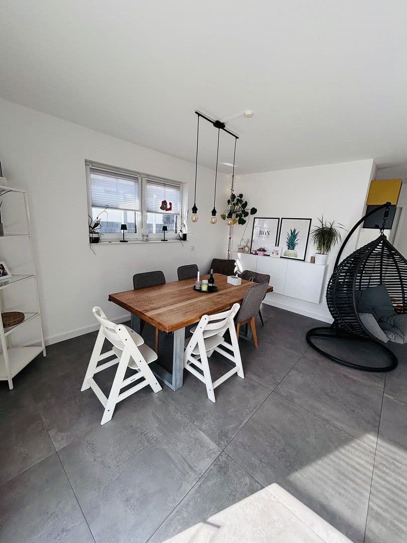 Predaj domu 125 m², pozemek 238 m², Isernhagen, Dolné Sasko Predaj domu 125 m², pozemek 238 m², Isernhagen, Dolné Sasko