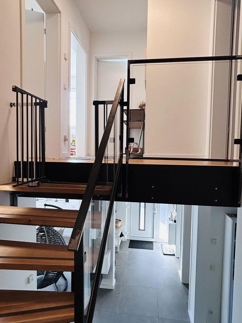 Predaj domu 125 m², pozemek 238 m², Isernhagen, Dolné Sasko Predaj domu 125 m², pozemek 238 m², Isernhagen, Dolné Sasko