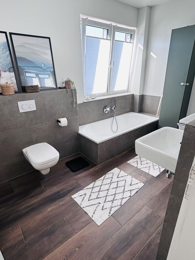 Predaj domu 125 m², pozemek 238 m², Isernhagen, Dolné Sasko Predaj domu 125 m², pozemek 238 m², Isernhagen, Dolné Sasko