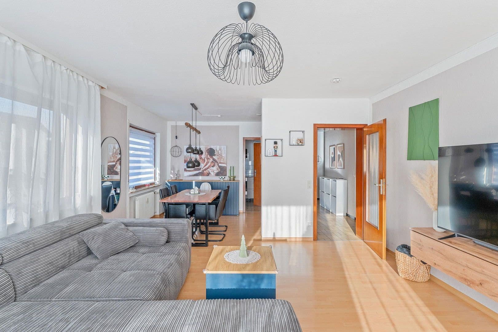 Prenájom bytu 3-izbový 85 m², Beuren, Bádensko-Wurttembersko Prenájom bytu 3-izbový 85 m², Beuren, Bádensko-Wurttembersko