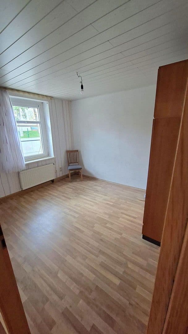 Prenájom bytu 4-izbový 85 m², Klipphausen, Sasko Prenájom bytu 4-izbový 85 m², Klipphausen, Sasko