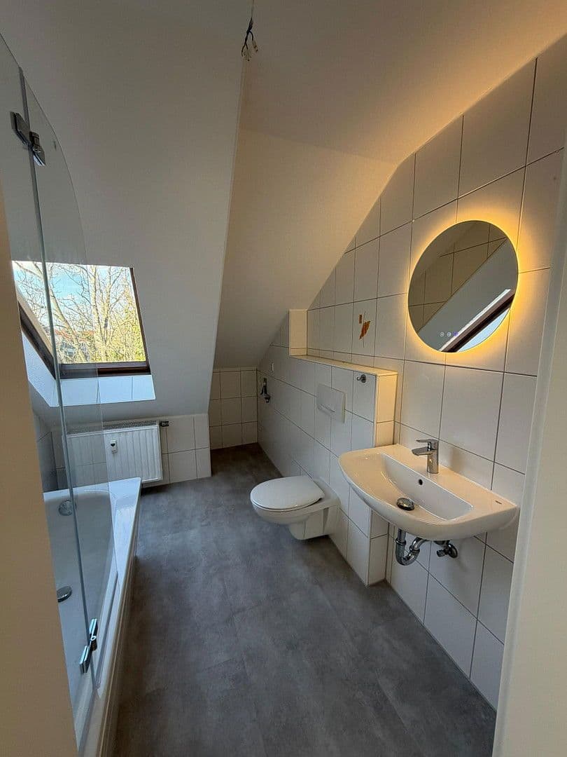 Prenájom bytu 2-izbový 49 m², Ferdinand-Jost-Straße 37, Leipzig, Sasko Prenájom bytu 2-izbový 49 m², Ferdinand-Jost-Straße 37, Leipzig, Sasko