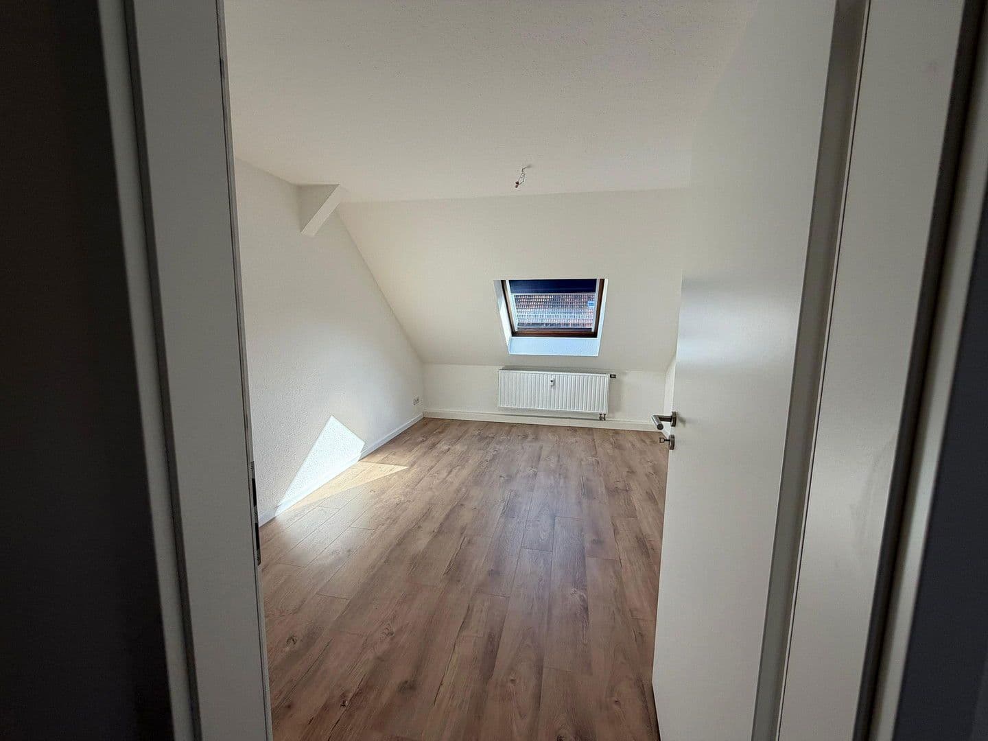 Prenájom bytu 2-izbový 49 m², Ferdinand-Jost-Straße 37, Leipzig, Sasko Prenájom bytu 2-izbový 49 m², Ferdinand-Jost-Straße 37, Leipzig, Sasko