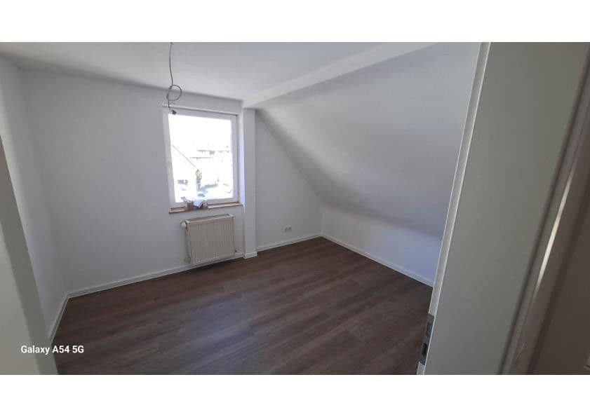 Prenájom bytu 3-izbový 82 m², Gabelsbergerstraße 4, Weinheim, Bádensko-Wurttembersko Prenájom bytu 3-izbový 82 m², Gabelsbergerstraße 4, Weinheim, Bádensko-Wurttembersko