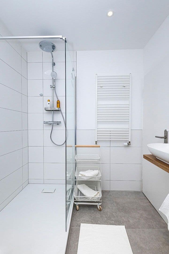 Prenájom bytu 1-izbový 43 m², Theresenstraße 6, Königstein im Taunus, Hesensko Prenájom bytu 1-izbový 43 m², Theresenstraße 6, Königstein im Taunus, Hesensko