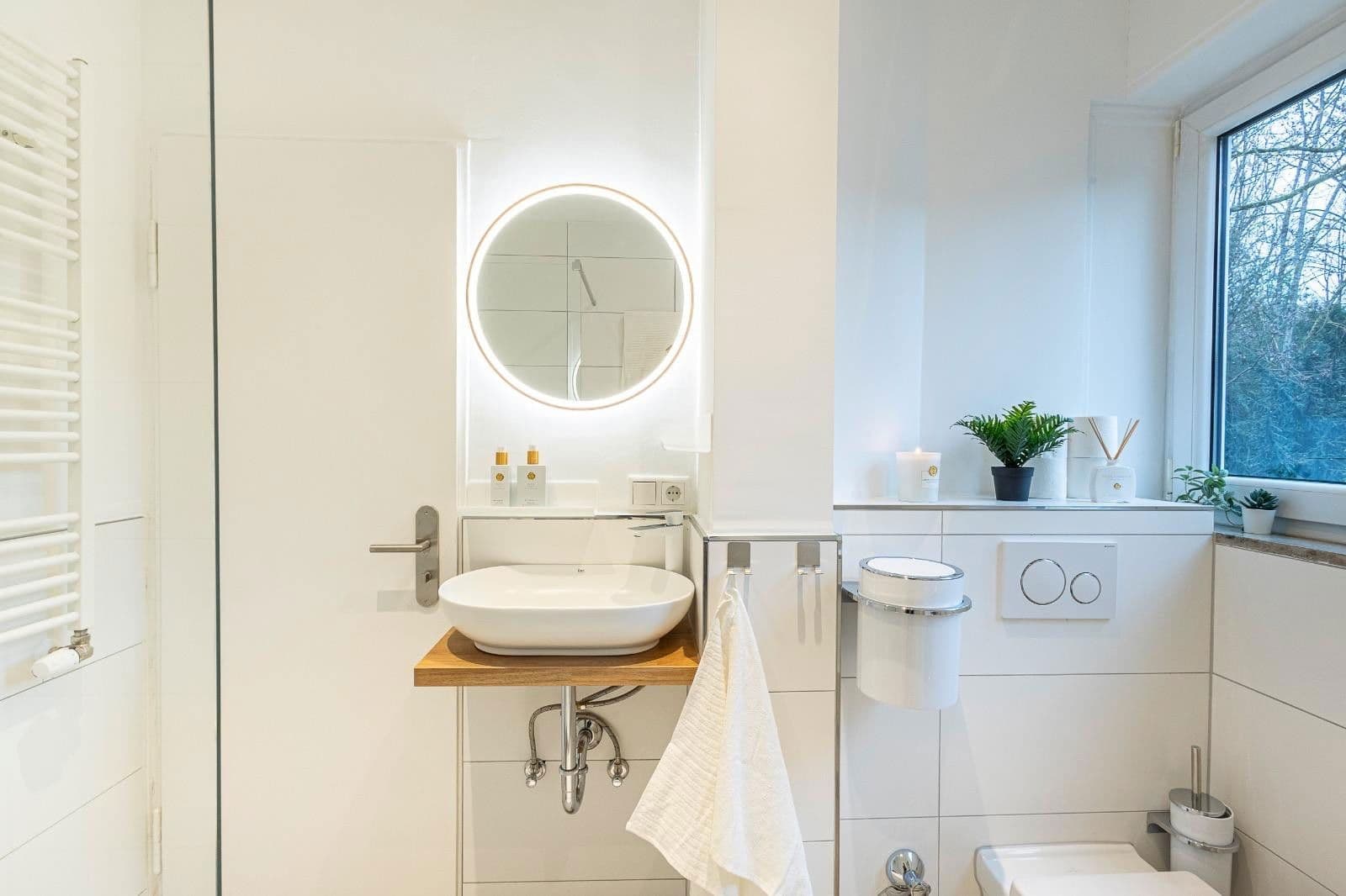 Prenájom bytu 1-izbový 43 m², Theresenstraße 6, Königstein im Taunus, Hesensko Prenájom bytu 1-izbový 43 m², Theresenstraße 6, Königstein im Taunus, Hesensko