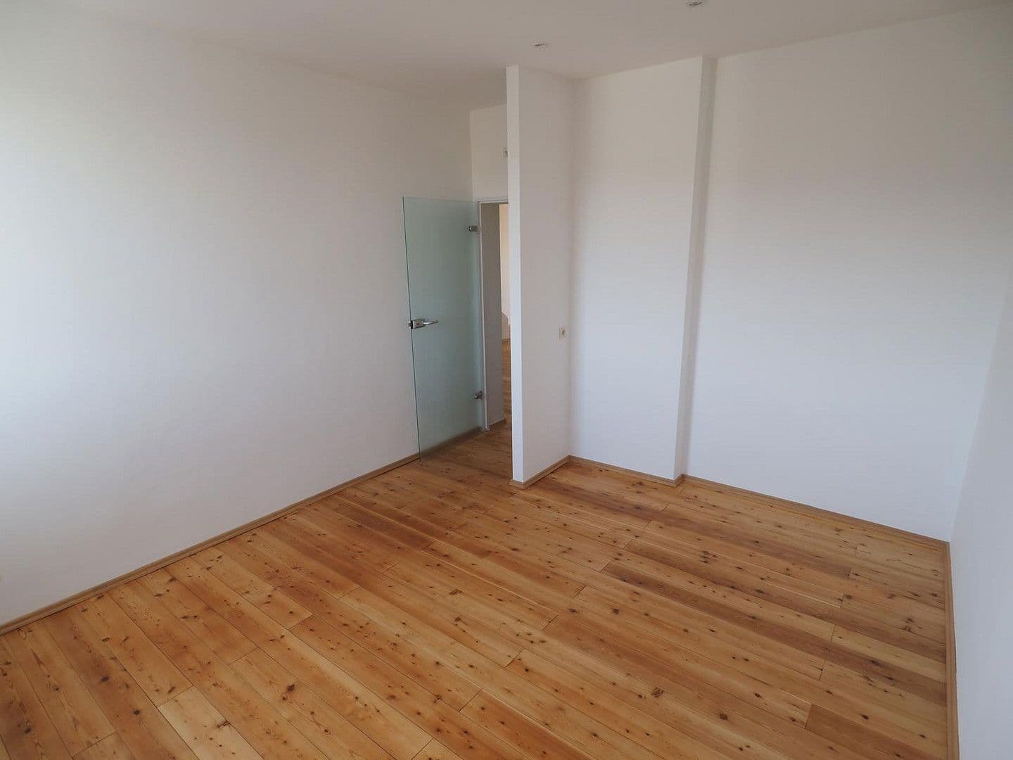 Predaj bytu 3-izbový 106 m², Bonn, Severné Porýnie - Westfálsko Predaj bytu 3-izbový 106 m², Bonn, Severné Porýnie - Westfálsko