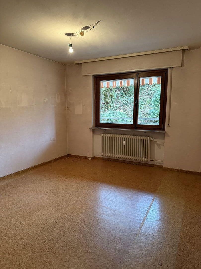 Predaj bytu 3-izbový 68 m², Esslingen am Neckar, Bádensko-Wurttembersko Predaj bytu 3-izbový 68 m², Esslingen am Neckar, Bádensko-Wurttembersko