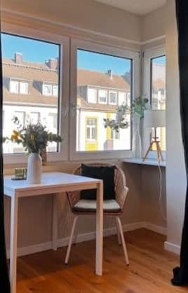 Prenájom bytu 1-izbový 38 m², Oberbilker Allee 39, Düsseldorf, Severné Porýnie - Westfálsko Prenájom bytu 1-izbový 38 m², Oberbilker Allee 39, Düsseldorf, Severné Porýnie - Westfálsko