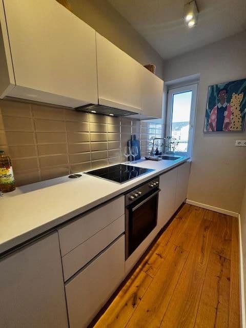 Prenájom bytu 1-izbový 38 m², Oberbilker Allee 39, Düsseldorf, Severné Porýnie - Westfálsko Prenájom bytu 1-izbový 38 m², Oberbilker Allee 39, Düsseldorf, Severné Porýnie - Westfálsko