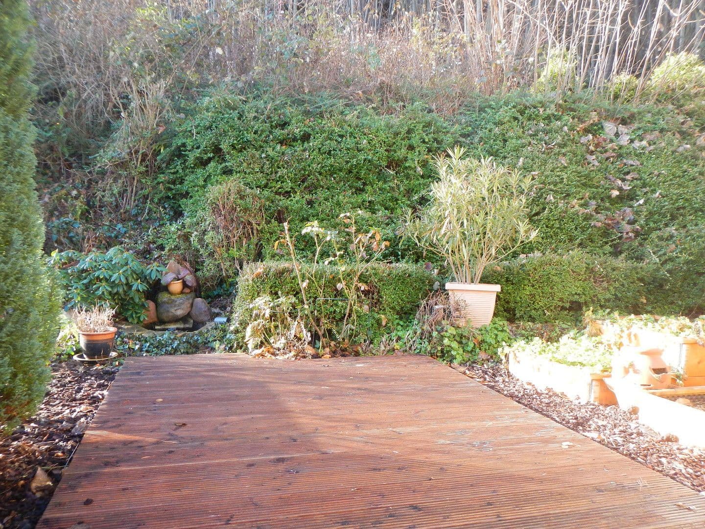 Predaj domu 227 m², pozemek 487 m², Neustadt an der Weinstraße, Porýnie-Falcko Predaj domu 227 m², pozemek 487 m², Neustadt an der Weinstraße, Porýnie-Falcko