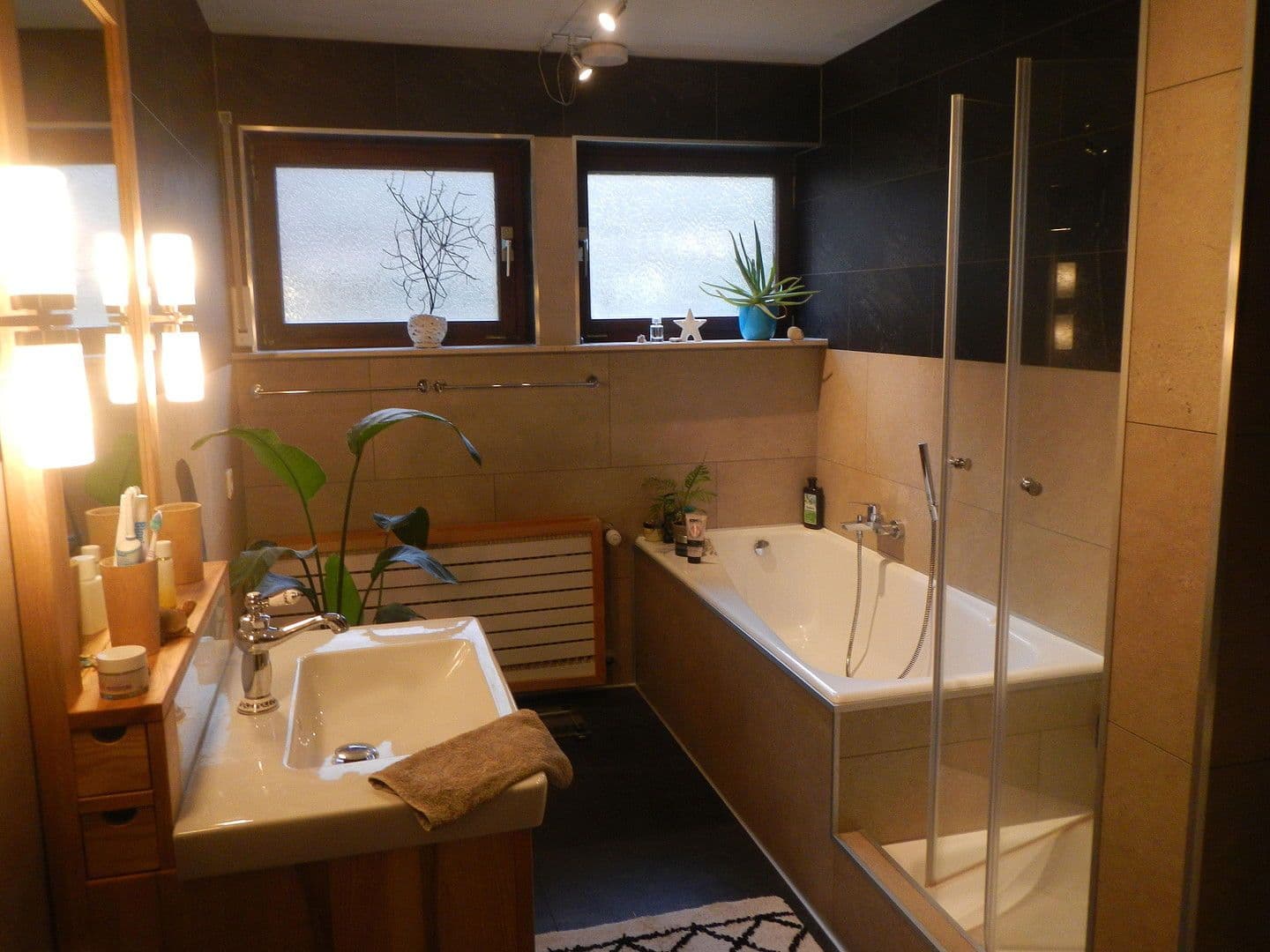 Predaj domu 227 m², pozemek 487 m², Neustadt an der Weinstraße, Porýnie-Falcko Predaj domu 227 m², pozemek 487 m², Neustadt an der Weinstraße, Porýnie-Falcko